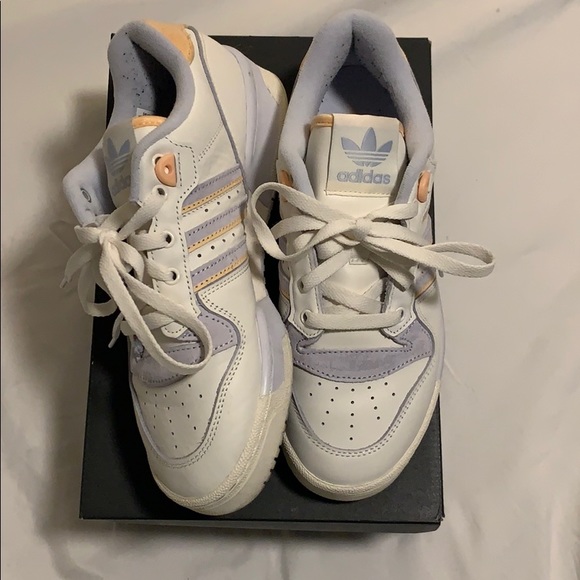 Adidas Rivalry Low - Picture 3 of 4